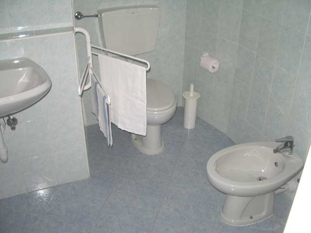 chambres appartement et maison Italie maisons a louer locations appartements et villas a louer Lac de Come Italie Menaggio location vacances appartement et maison de vacance, lac de Como location